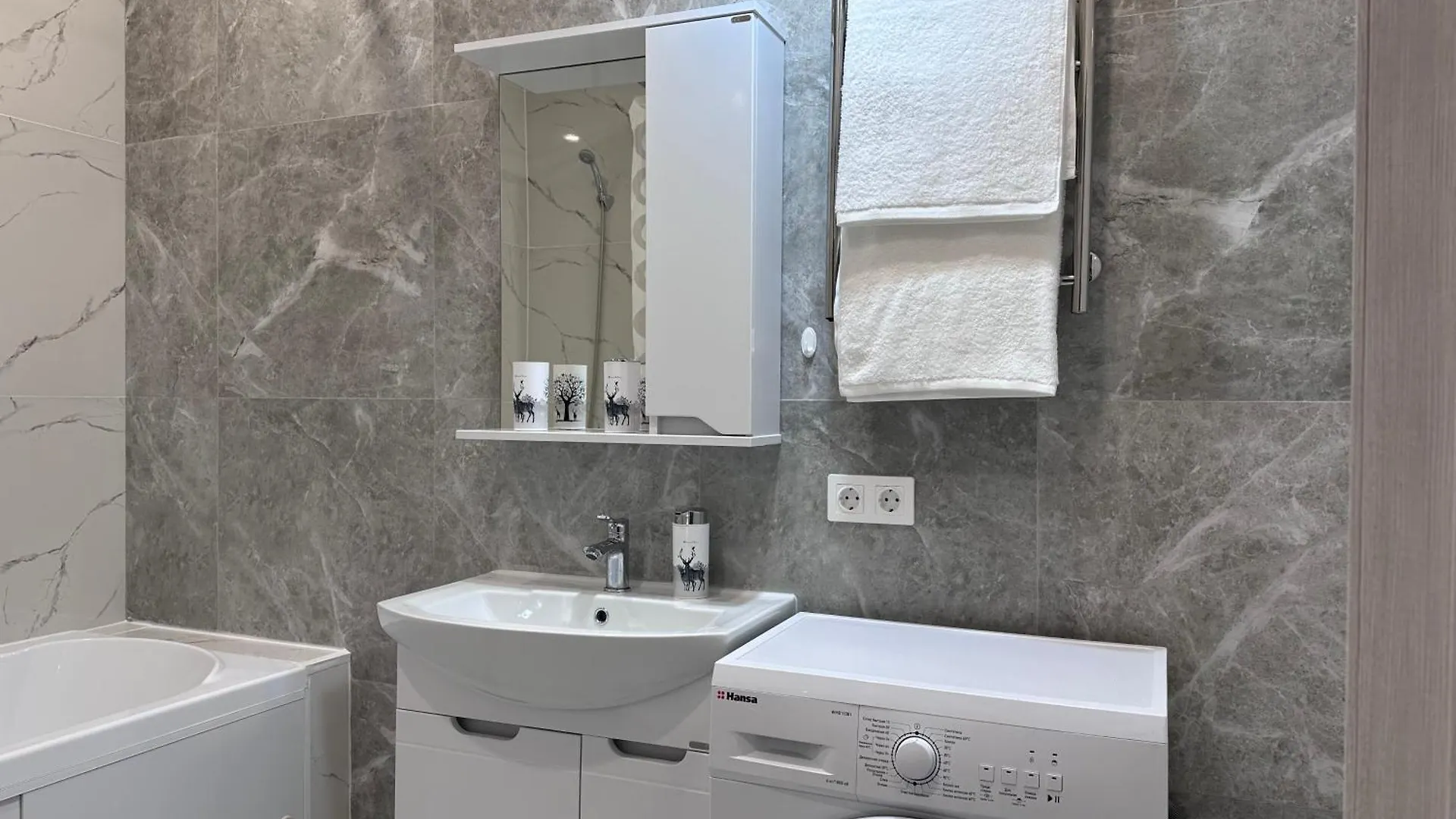 Новая Двухкомнатная Квартира Жк Rams City Улица Утепова 31 Almaty Apartment